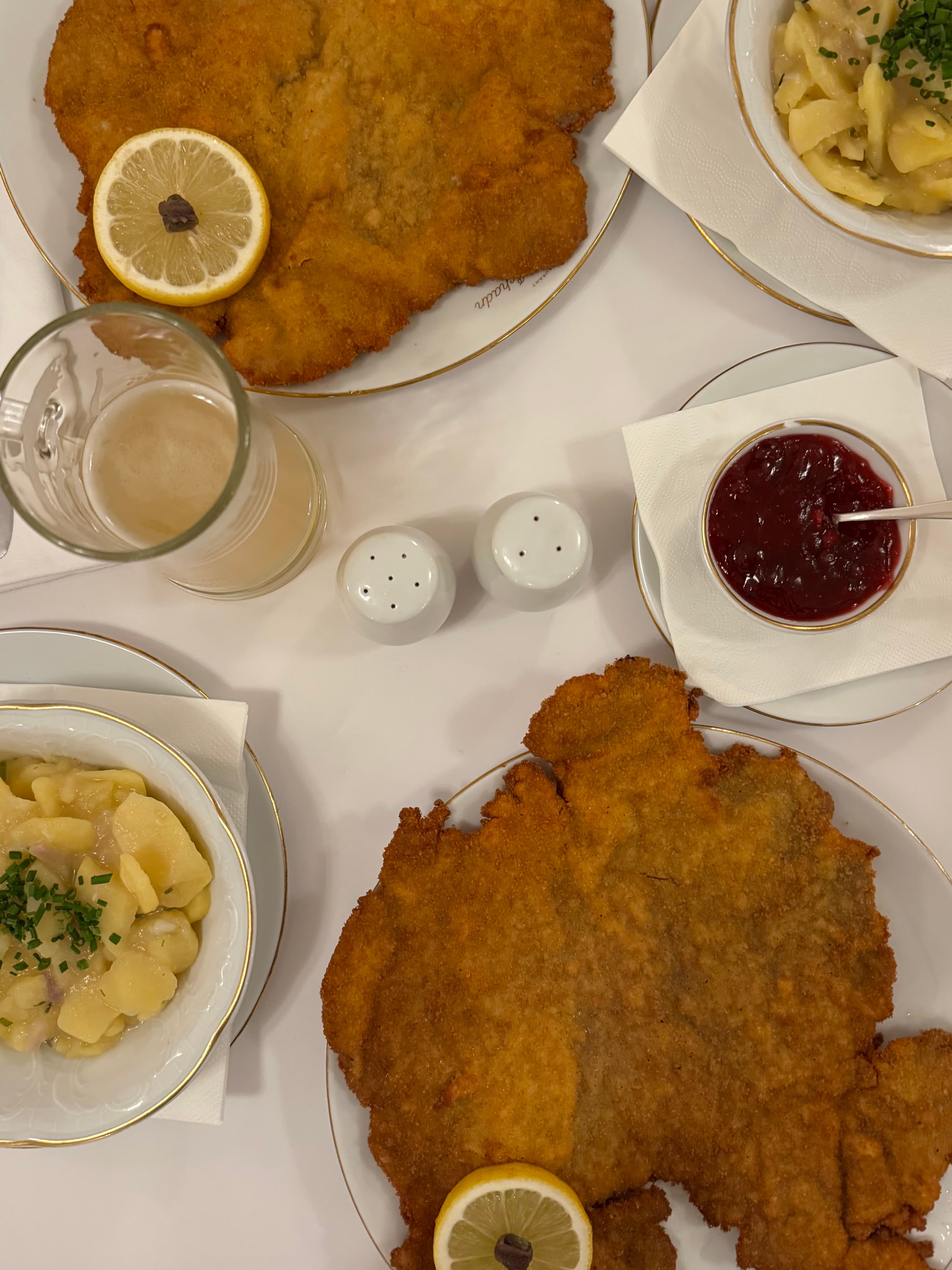 Schnitzel im Meissl & Schadn